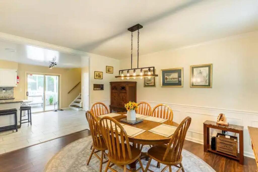 Lrge 5 Bedroom 9 Beds Near Dc-Pool, Hot Tub, Gym, Game Rm, Fire Pit Bowie Eksteriør billede